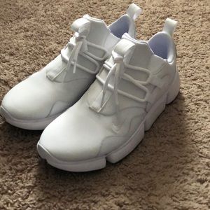 Nike Pocketknife Running Mesh Athletic Shoes